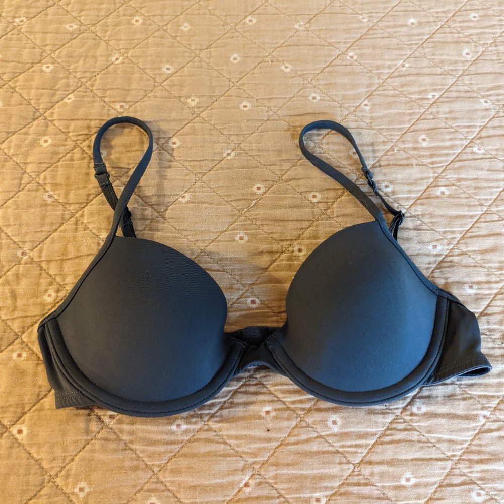 PINK T-Shirt Bra Gray Convertible Lightly Lined 32B